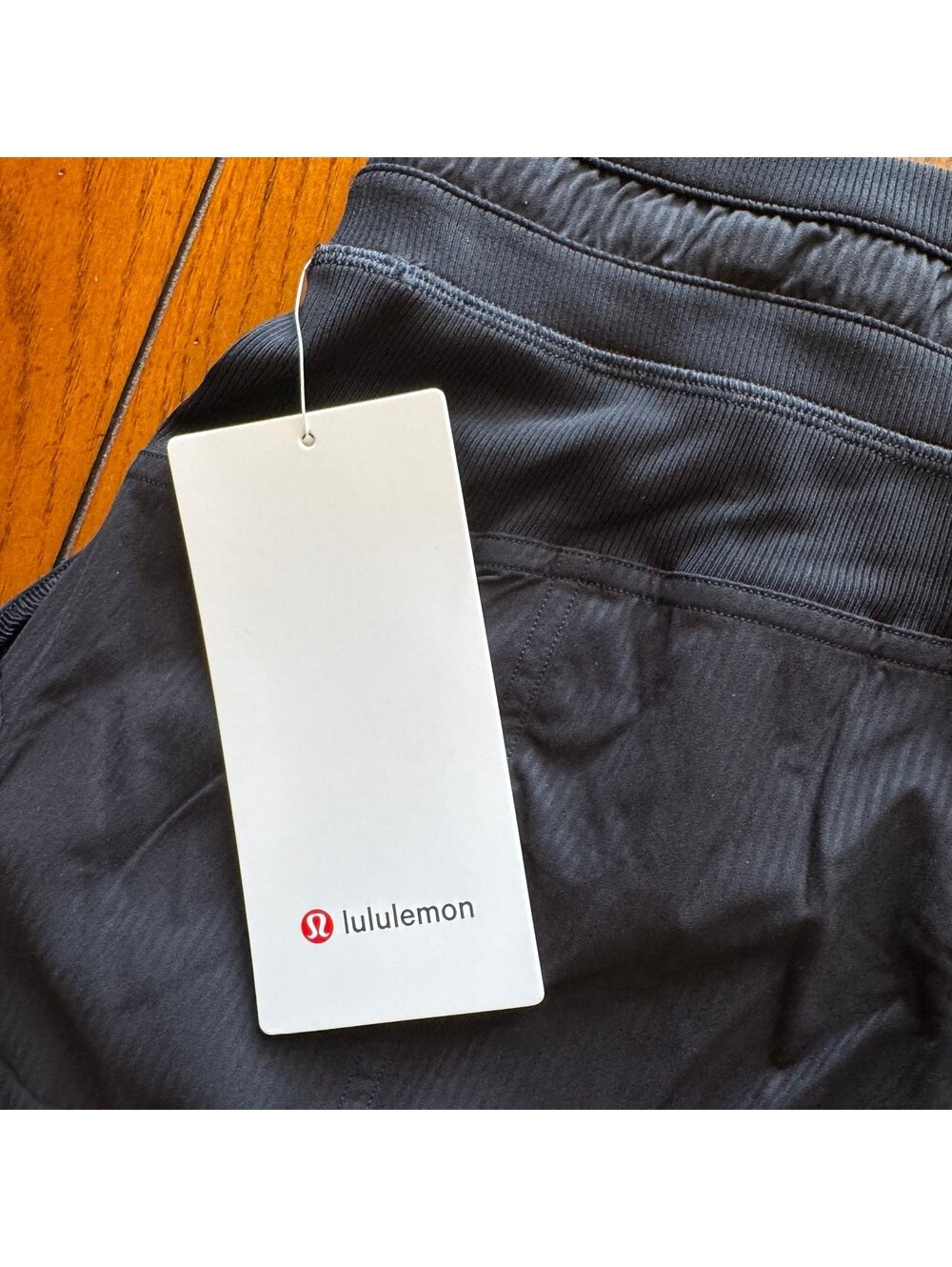 Lululemon Dance Studio Short High Rise 3.5” Black Size 4 NWT - Picture 3 of 6